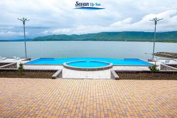 Фотографии Отель Sevan Up Inn г. Севан (Армения) №5 Фото Отель Sevan Up Inn г. Севан 5