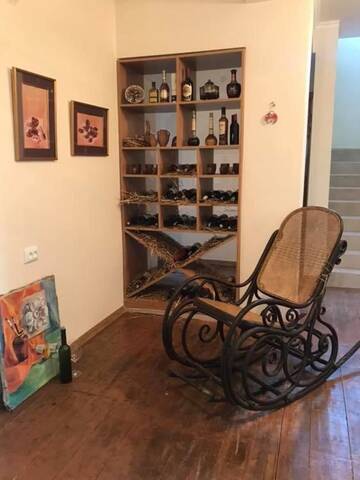 Фото номера Двухместный номер с 1 кроватью и балконом Гостевой дом Sevan Gallery Guesthouse г. Севан 9