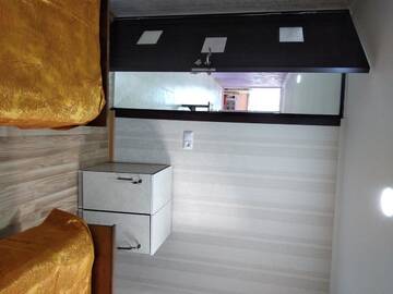 Фото номера Двухместный номер с 2 отдельными кроватями Гостевой дом Dream House &amp; Hostel г. Севан 2